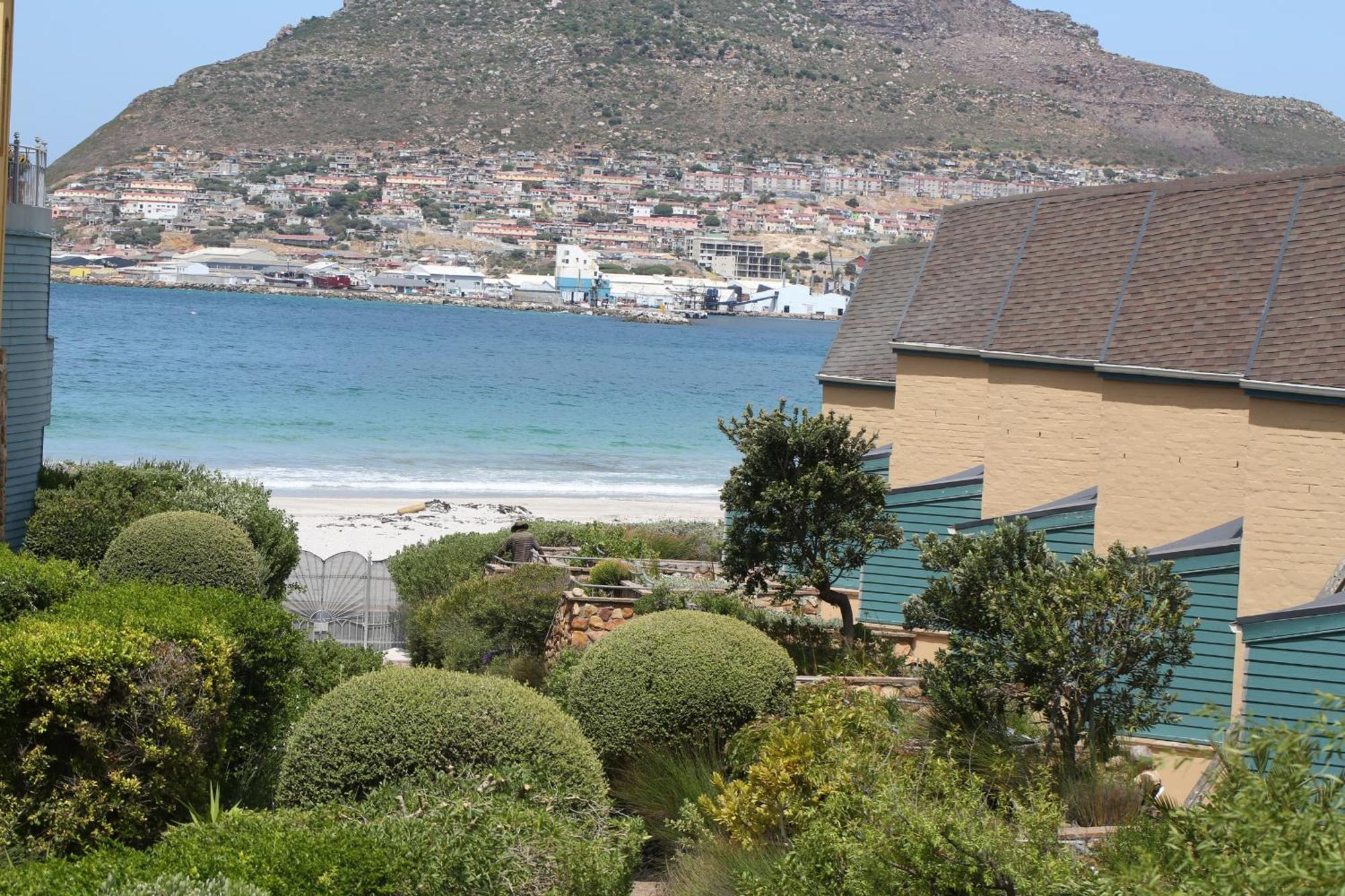 On The Beach Hout Bay Exteriör bild